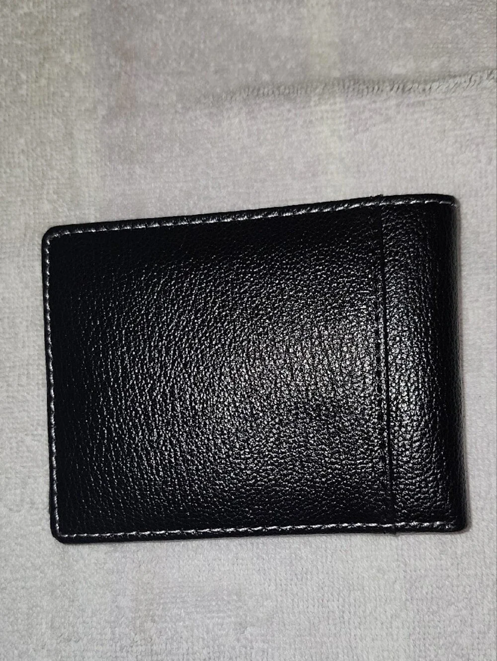 Kroo Black Leather Bi-Fold Wallet with Gold Accent